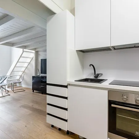 Apartment Modern Apt 300mt From Central Station! *